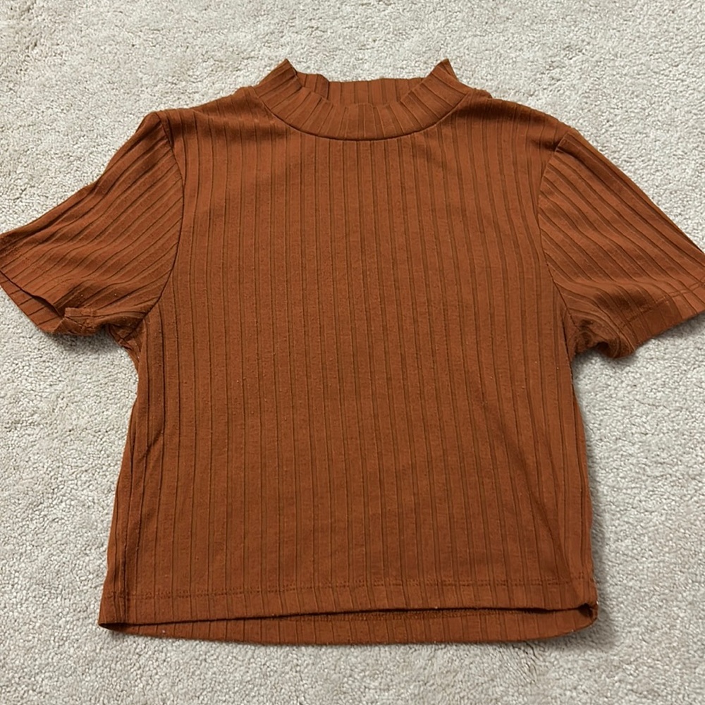 cotton on crop top